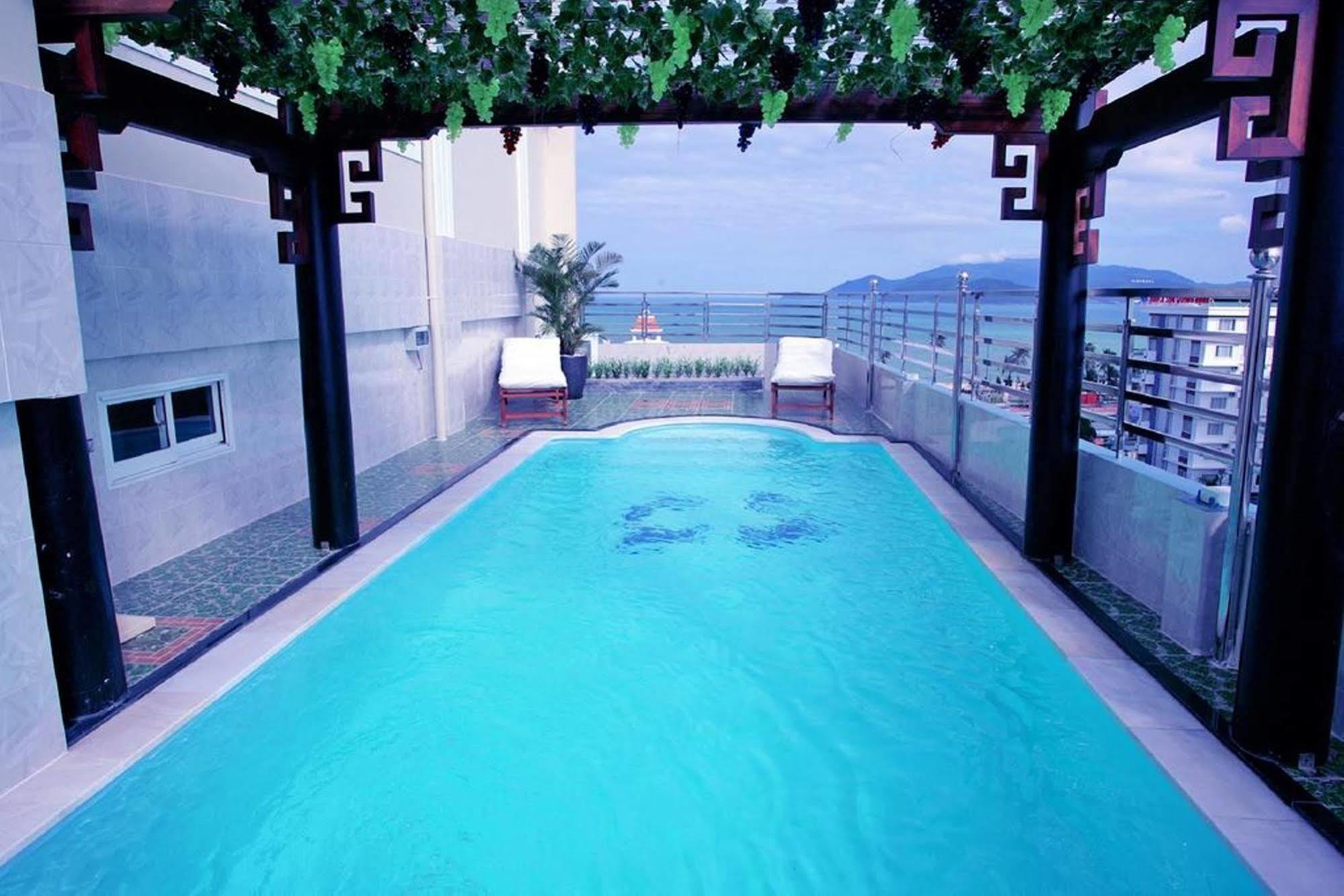 Nice Swan Hotel Nha Trang Bagian luar foto